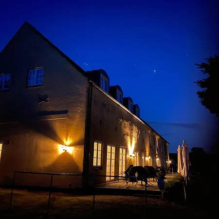 Gammel Logten Strandkro 아파트호텔 Hornslet